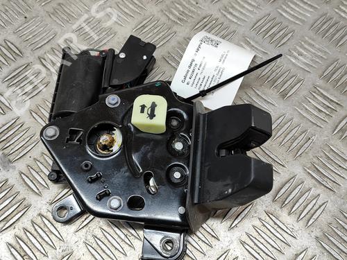 tailgate-lock-tesla-model-3-5yj3-2017-27766014 main image