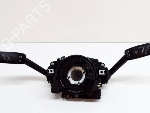 Used Steering column stalk VW GOLF VII (5G1, BQ1, BE1, BE2) 1.5 TSI (150 hp) 10368736
