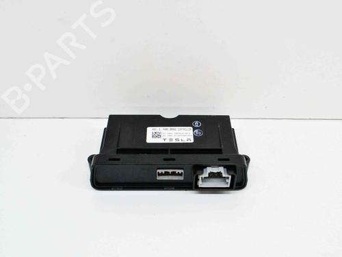 Elektronisk modul TESLA MODEL S (5YJS) 90D AWD (422 hp) 10072666