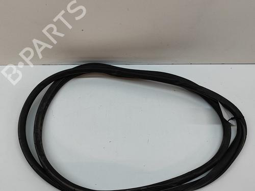 Used Rubber door seal MITSUBISHI LANCER VIII (CY_A, CZ_A) EVO X (CZ4A) (301 hp) 27790500