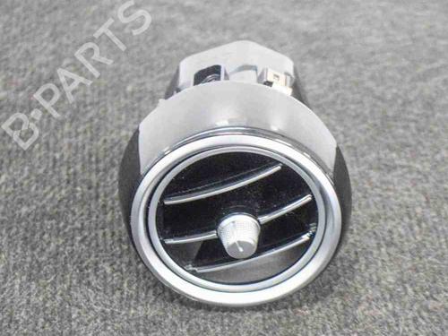 Używane Kratka nawiewu MERCEDES-BENZ C-CLASS (W205) C 220 d 4-matic (205.005) (170 hp) 14610176