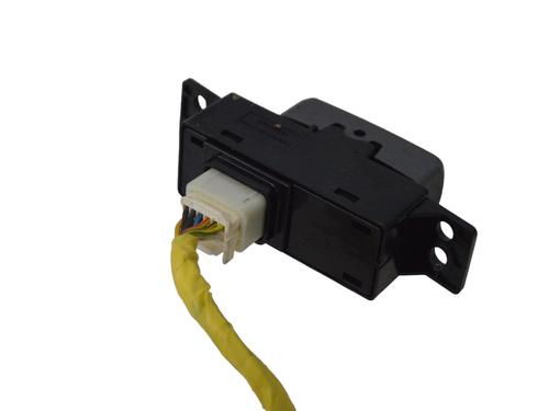 Switch SSANGYONG RODIUS II 2.2 Xdi | BP30246215I30