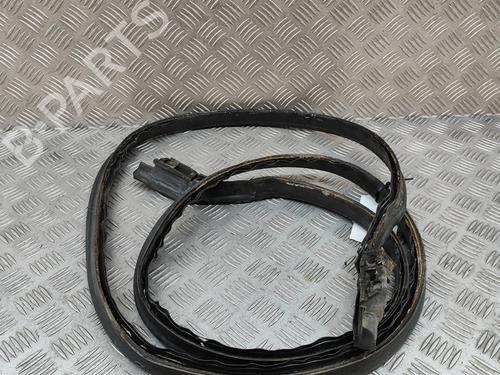 rubber-door-seal-mercedes-benz-slk-r170-1996-1997-1998-1999-2000-2001-2002-2003-2004-24581906 main image