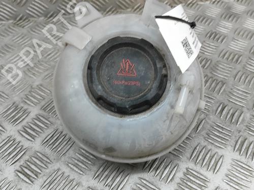 ekpansionstank-audi-q3-f3b-2018-27789837 main image