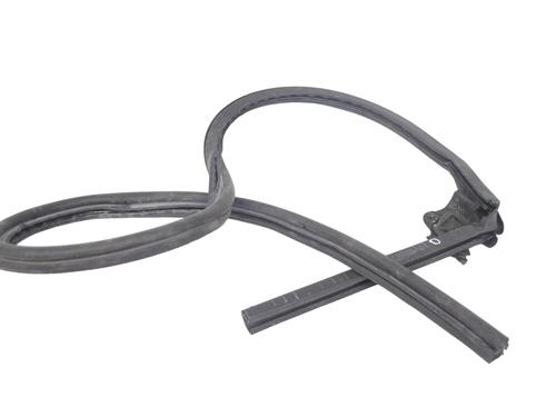 rubber-door-seal-vw-beetle-convertible-5c7-5c8-2011-2012-2013-2014-2015-2016-2017-2018-2019-30245974 main image