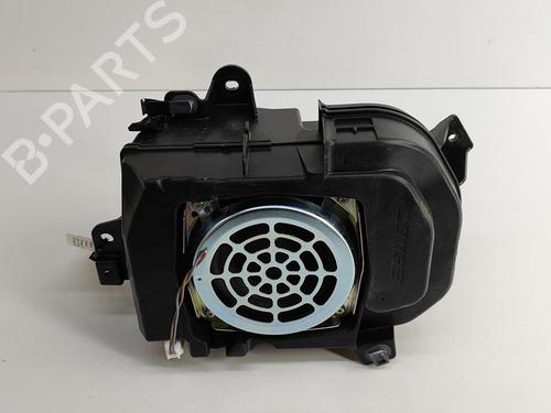 Used Speaker MAZDA CX-30 (DM) e-SKYACTIV-X M Hybrid (186 hp) 28687596