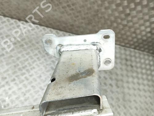 Front bumper reinforcement PEUGEOT 3008 II SUV (MC_, MR_, MJ_, M4_) Hybrid 180 (M4DGLU) | BP30178103C109 