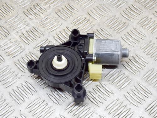 Used Left rear window motor Left rear window motor AUDI A3 Limousine (8VS, 8VM) 1.6 TDI (110 hp) 8354848 8354848