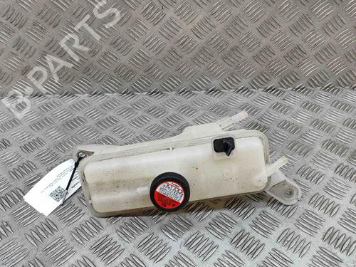 Used Expansion tank TOYOTA RAV 4 IV (_A4_) 2.5 Hybrid (AVA42_) (155 hp) 23561455