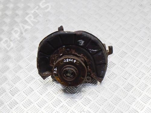 Used Right front steering knuckle VW TIGUAN (5N_) 2.0 TDI (140 hp) 14617712