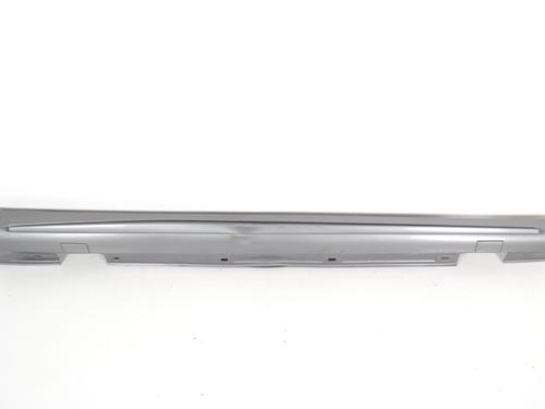 Used Right sideskirt Right sideskirt 30282919 30282919