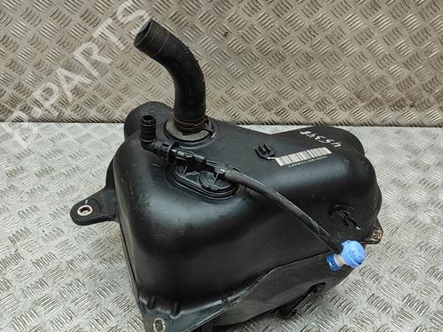 Depósito de AdBlue VW CRAFTER 30-50 Van (2E_) 2.0 TDI (140 hp) 27800096