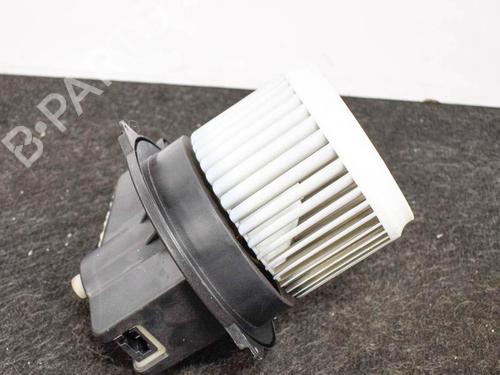 Heater blower motor FIAT 500 (312_) 1.2 (312AXA1A) | BP6746641M62