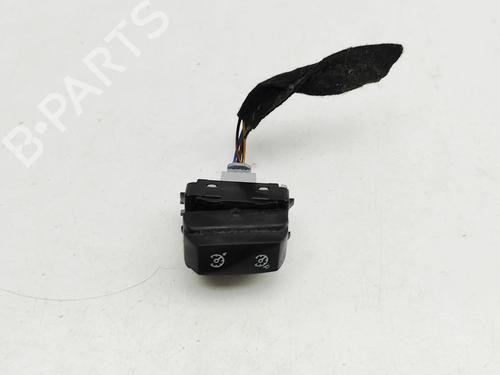 switch-renault-master-iii-van-fv-2010-34218073 main image