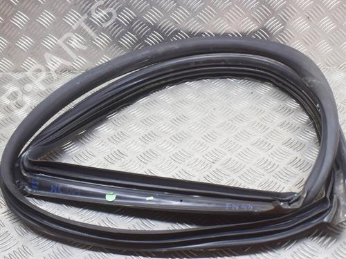 Used Rubber door seal MASERATI QUATTROPORTE VI 3.0 D (275 hp) 14622583