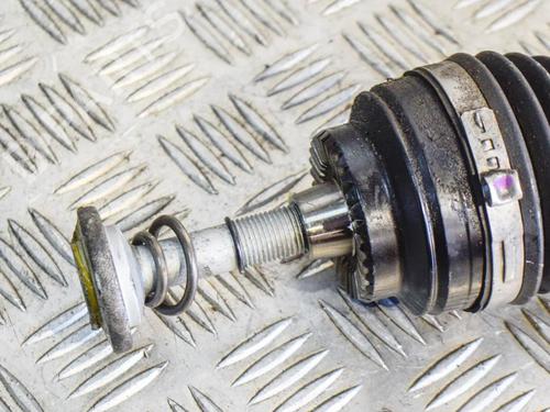 Left rear driveshaft BMW X1 (F48) xDrive 18 d | BP6767171M40