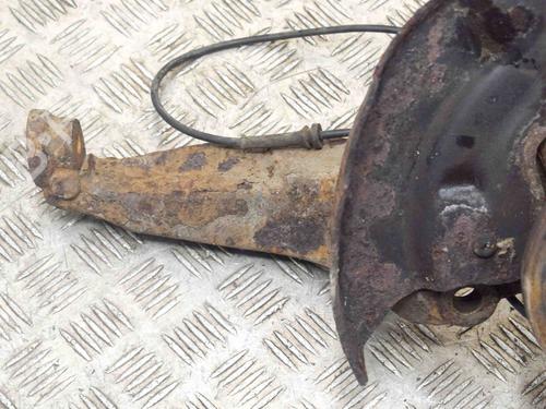 Right front steering knuckle LAND ROVER DISCOVERY III (L319) 2.7 TD 4x4 | BP29391155M26 