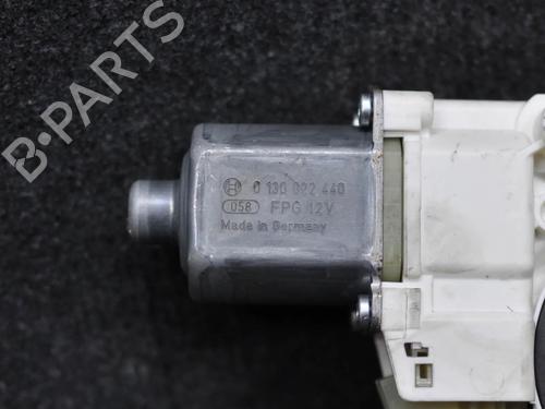 Used Right front window motor MERCEDES-BENZ C-CLASS (W204) C 220 CDI (204.002) (163 hp) 8826333