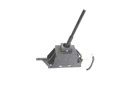 automatic-gearbox-selector-mitsubishi-pajero-iii-v7_w-v6_w-32-di-d-v68w-v78w-mitsubishi-7604a-1999-2000-2001-2002-2003-2004-2005-2006-2007-9904123 main image