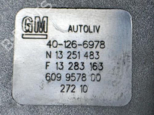 Seat buckle OPEL ASTRA J (P10) 1.7 CDTI (68) | BP14628180I32 