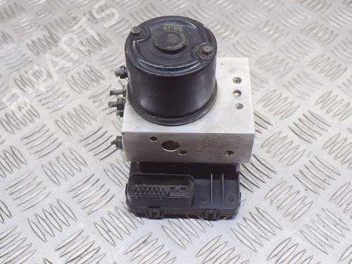 Used ABS pump ABS pump HYUNDAI SANTA FÉ I (SM) 2.7 V6 4x4 (173 hp) 6791803 6791803