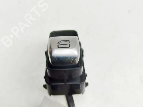 Used Left front window switch Left front window switch MERCEDES-BENZ C-CLASS Coupe (C205) C 200 EQ Boost (205.377) (184 hp) 34630754 34630754