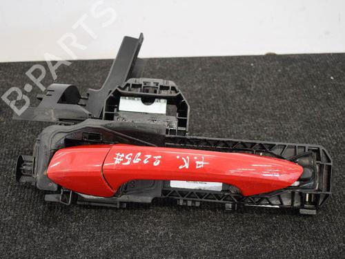 Used Front left exterior door handle MERCEDES-BENZ GLA-CLASS (X156) GLA 200 (156.943) (156 hp) 6748294