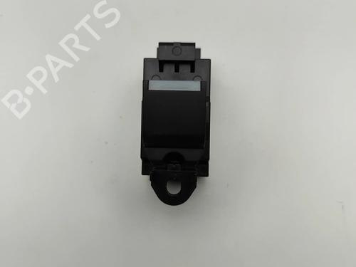 Used Right rear window switch LAND ROVER DISCOVERY SPORT (L550) 2.0 D 4x4 (180 hp) 26710702