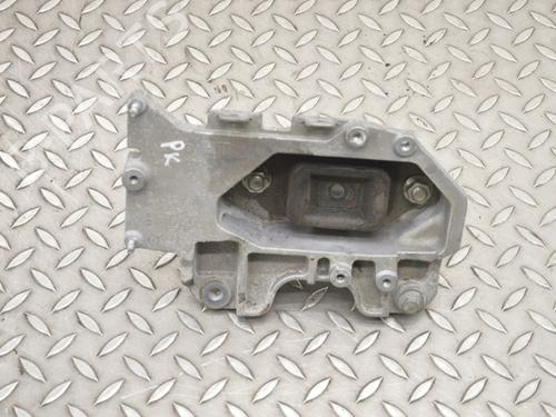 Used Engine mount NISSAN JUKE (F15) 1.2 DIG-T (115 hp) 30239420
