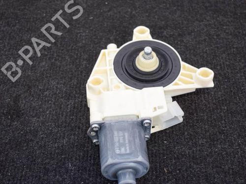 Left front window motor MERCEDES-BENZ GLA-CLASS (X156) GLA 200 (156.943) | BP6748296E21 
