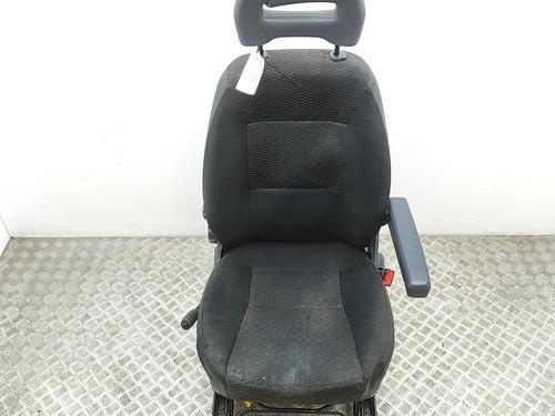 Used Right front seat Right front seat PEUGEOT BOXER Bus 2.0 BlueHDi 130 (130 hp) 35957593 35957593