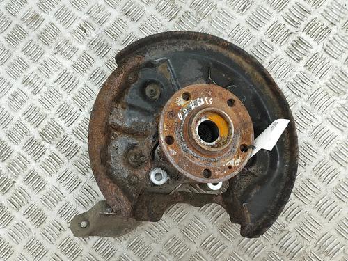 Used Right rear steering knuckle Right rear steering knuckle VW GOLF VII Variant (BA5, BV5) 2.0 R 4motion (300 hp) 26570067 26570067