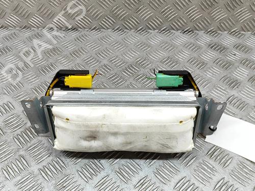 knee-airbag-porsche-cayenne-9pa-turbo-45-7l0880202b-30356127a-2002-2003-2004-2005-2006-2007-2008-2009-2010-22807117 main image