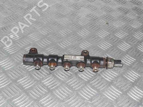 Used Injection rail PEUGEOT 308 I (4A_, 4C_) 1.6 HDi (90 hp) 6715827