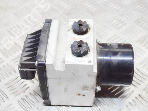 Used ABS pump ABS pump RENAULT CLIO III (BR0/1, CR0/1) 1.2 16V (BR02, BR0J, BR11, CR02, CR0J, CR11) (75 hp) 6775189 6775189