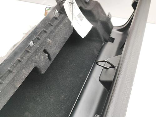 Handskerum LAND ROVER DISCOVERY V (L462) D300 MHEV 4x4 | BP32459271C95