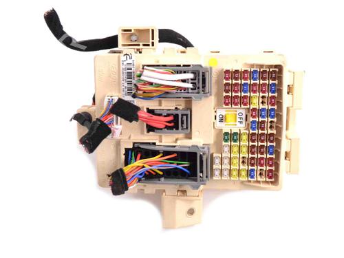 Fuse box HYUNDAI TUCSON (TL, TLE) 1.6 CRDi | BP30228466E1 