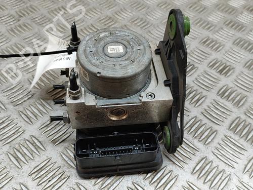 Used ABS pump VW GOLF VIII (CD1, DA1) 1.5 TSI (150 hp) 27776420