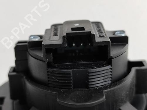  - Image 7