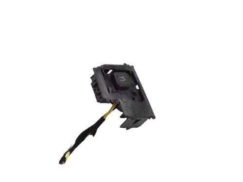 switch-alfa-romeo-giulia-952_-2015-33353747 main image