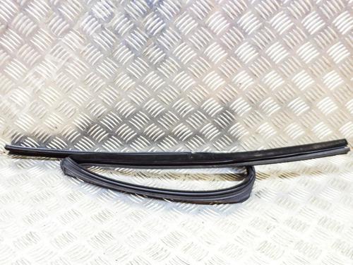 rubber-door-seal-jaguar-i-pace-x590-2018-27754496 main image