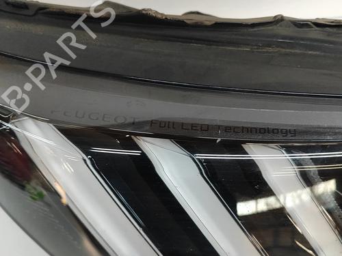 Right headlight PEUGEOT 2008 II (UD_, US_, UY_, UJ_, UR_, UC_) e-2008 (UKZKXZ) | BP32170577C29 