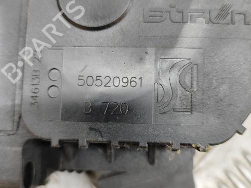 Pedal FIAT 500L (351_, 352_) 1.6 D Multijet (199LYD1B) | BP23247797I4 