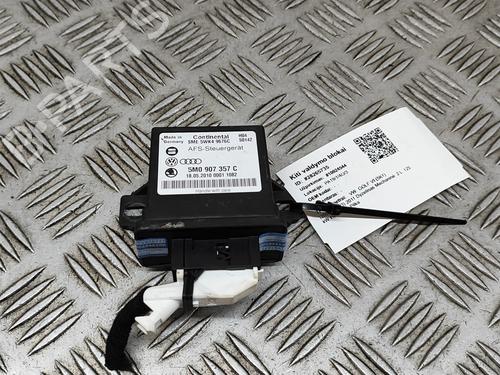 Used Electronic module VW GOLF VI (5K1) 2.0 TDI (136 hp) 22999103