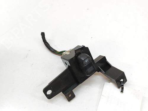 Used Left front window switch MITSUBISHI 3000 GT Coupe (Z1_A) 3.0 4WD (Z16A) (224 hp) 28433565
