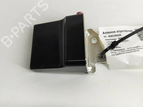 antennabase-alfa-romeo-giulia-952_-2015-23248999 main image