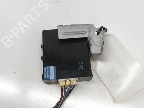 Module électronique TOYOTA HILUX VII Pickup (_N1_, _N2_, _N3_) 2.5 D 4WD (KUN25) | BP28171793M83 