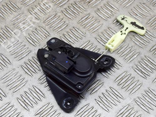 Tailgate lock MASERATI QUATTROPORTE VI 3.8 GT S | BP8841704C101