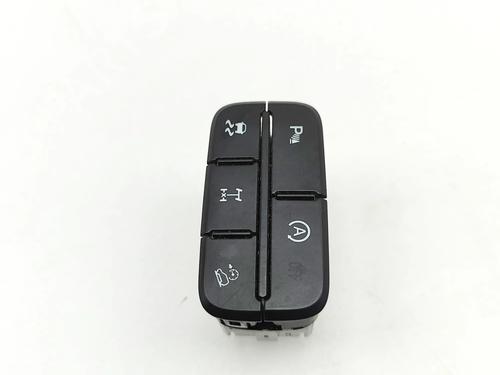 Switch FORD RANGER (TKE) 2.0 EcoBlue 4x4 | BP38782858I30 - Image 2