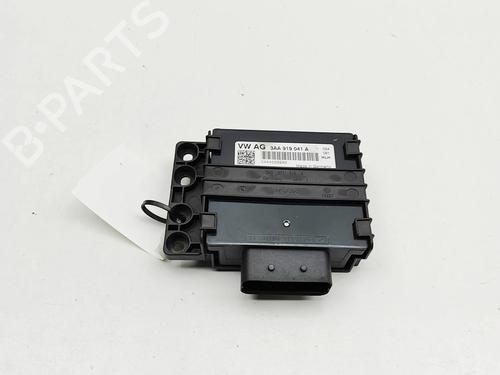 Used Electronic module Electronic module VW SCIROCCO III (137, 138) 2.0 TSI (180 hp) 33393820 33393820